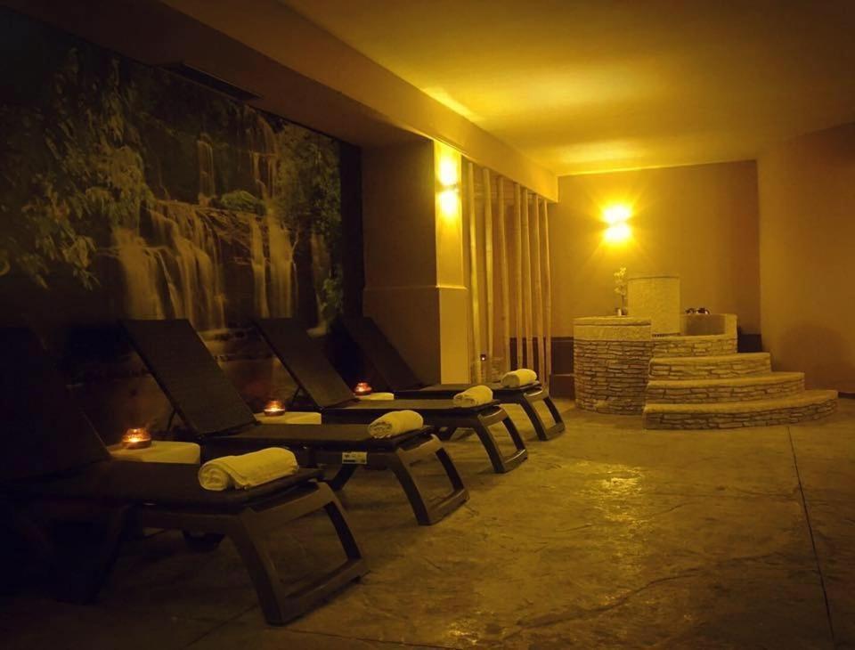 Park Hotel Paradiso เปียซซา อาร์เมรีนา ภายนอก รูปภาพ