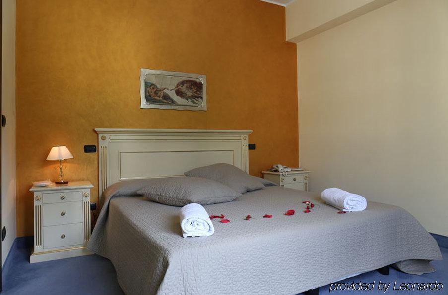 Park Hotel Paradiso เปียซซา อาร์เมรีนา ภายนอก รูปภาพ